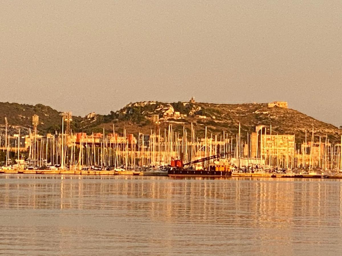 Marina Di Castello Acomodação com café da manhã Cagliari Exterior foto